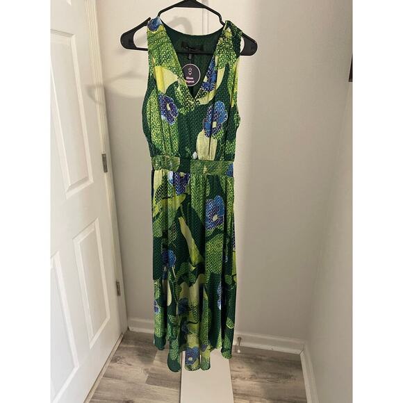 White House Black Market Satin Floral Dress - Picture 2 of 8